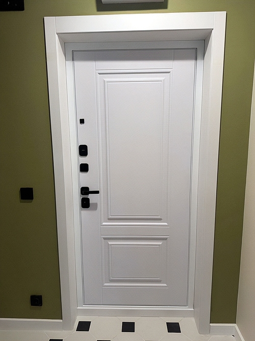 Белая панель МДФ